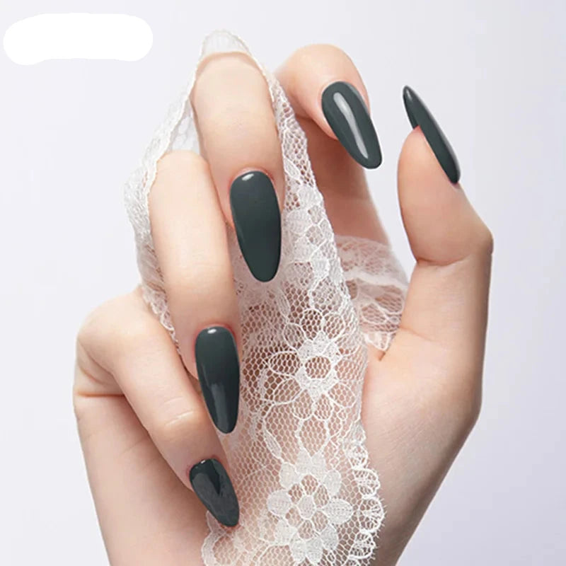 15 ml Poly Nagelgel härdad med UV/LED-lampa