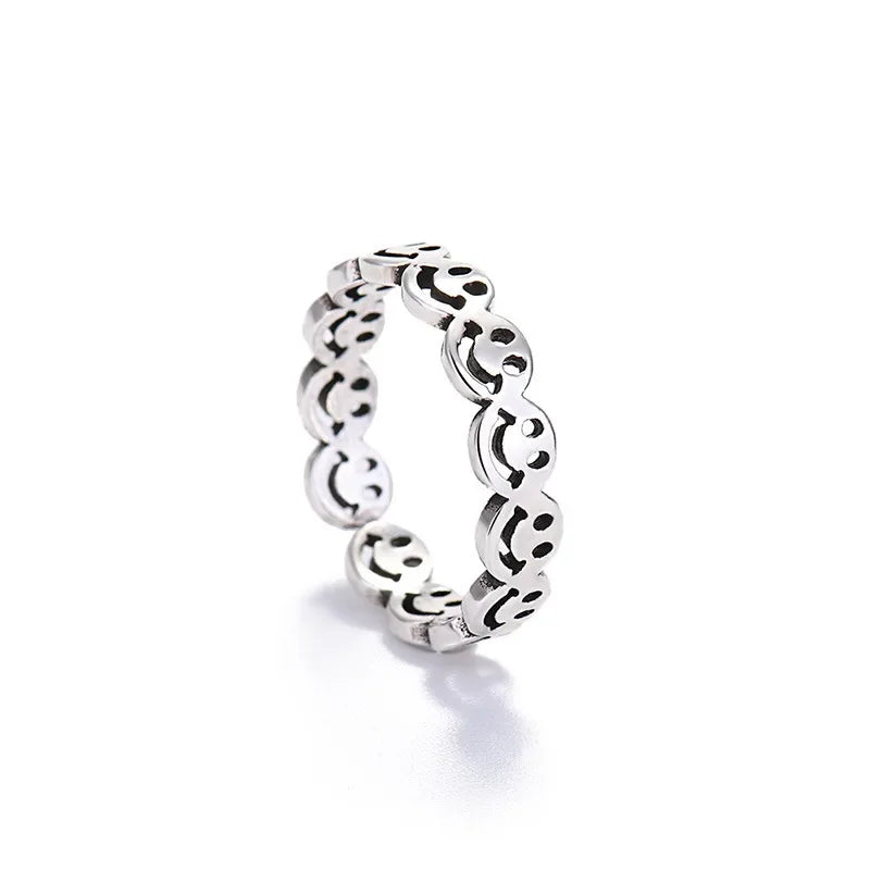 Retro Happy Faces Rings for Men Punk Style Circle Hollow Open Adjustable Smile Ring - 24 Timmar Deals